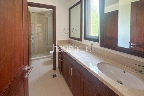 Vilë në Arabian Ranches 2, Dubai, Emiratet e Bashkuara Arabe 4 dhoma gjumi, 300 m2. № 626769 - Foto 8