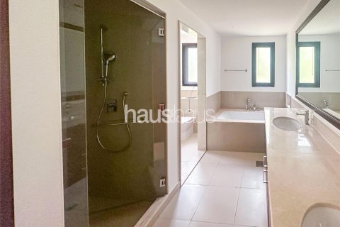 Vilë në Arabian Ranches 2, Dubai, Emiratet e Bashkuara Arabe 4 dhoma gjumi, 300 m2. № 626769 - Foto 5