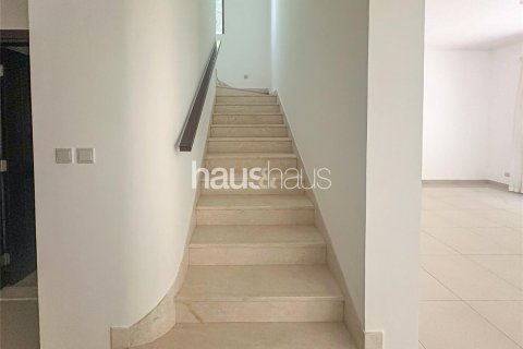 Vilë në Arabian Ranches 2, Dubai, Emiratet e Bashkuara Arabe 4 dhoma gjumi, 300 m2. № 626769 - Foto 13