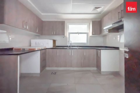 Apartment in Al Satwa, Dubai, UAE 2 bedrooms, 119.7 sq.m. № 621497 - photo 15