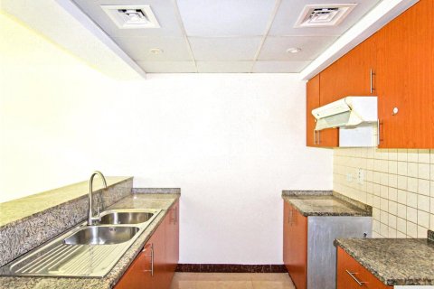 Apartment in Greens, Dubai, UAE 2 bedrooms, 105 sq.m. № 625453 - photo 4