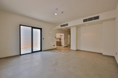 Villa on the Yas Island, Abu Dhabi, UAE 4 bedrooms, 307 sq.m. № 615101 - photo 3