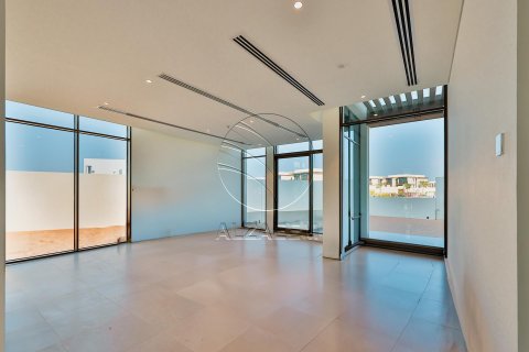 Villa para arrendamento em Abu Dhabi, EAU 4 quartos, 880 m2 № 615471 - foto 3