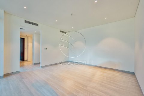 Villa para arrendamento em Abu Dhabi, EAU 4 quartos, 880 m2 № 615471 - foto 20