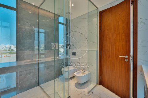 Villa para arrendamento em Abu Dhabi, EAU 4 quartos, 880 m2 № 615471 - foto 24