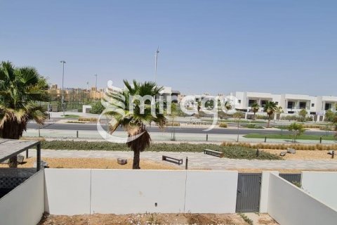 Vila na Yas Island, Abu Dhabi, SAE 3 ložnice, 311.7 m² Č.: 550275 - fotografie 4