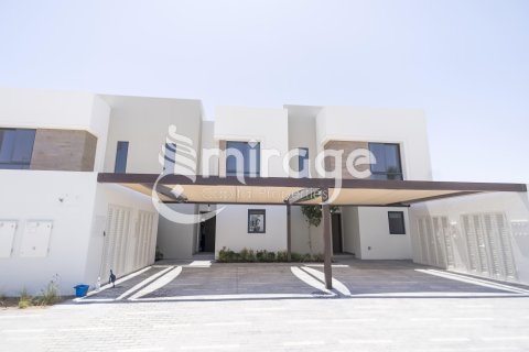 Rekkehus til leie i Yas Island, Abu Dhabi, Emiratene 2 soverom, 124 kvm Nr. 550273 - Foto 1