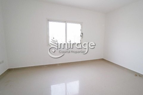 Shtëpi në qytet në Al Reef, Abu Dhabi, Emiratet e Bashkuara Arabe 2 dhoma gjumi, 117.2 m2. № 550177 - Foto 7