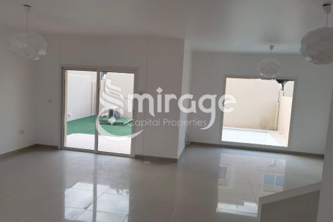 Vilë në Al Reef, Abu Dhabi, Emiratet e Bashkuara Arabe 5 dhoma gjumi, 348.4 m2. № 574623 - Foto 11