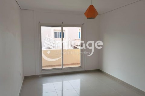 Vilë në Al Reef, Abu Dhabi, Emiratet e Bashkuara Arabe 5 dhoma gjumi, 348.4 m2. № 574623 - Foto 8