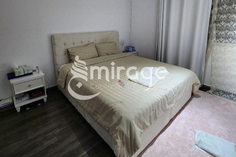 Shtëpi në qytet në Al Reef, Abu Dhabi, Emiratet e Bashkuara Arabe 3 dhoma gjumi, 174.1 m2. № 574624 - Foto 7