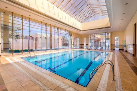 Vila di Abu Dhabi Gate City, UEA 5 kamar tidur, 451.8 m2 nomor 577775 - foto 8