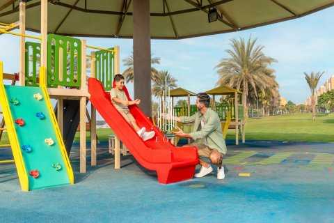 Vila di Abu Dhabi Gate City, UEA 5 kamar tidur, 451.8 m2 nomor 577775 - foto 6