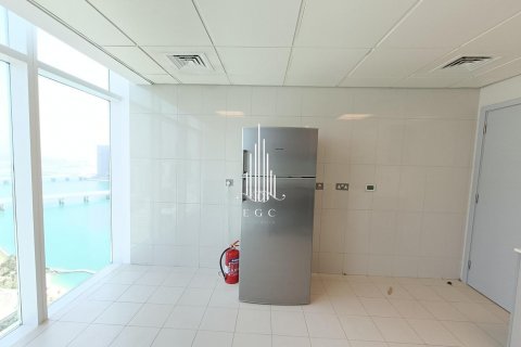 Apartament në Tourist Club Area, Abu Dhabi, Emiratet e Bashkuara Arabe 2 dhoma gjumi, 199.7 m2. № 577770 - Foto 14
