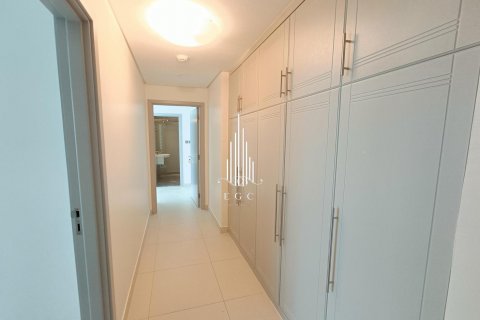 Apartament në Tourist Club Area, Abu Dhabi, Emiratet e Bashkuara Arabe 2 dhoma gjumi, 199.7 m2. № 577770 - Foto 13