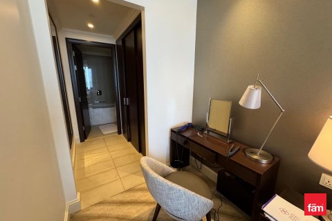 Downtown Dubai (Downtown Burj Dubai), UAE의 임대용 아파트 침실 3개, 202.7제곱미터 번호 622233 - 사진 4
