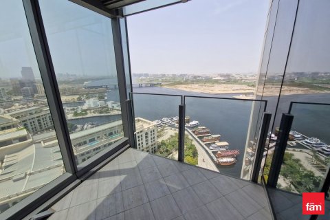 Apartmen di Culture Village, Dubai, UAE 1 bilik tidur, 96.4 meter persegi № 622487 - foto 16