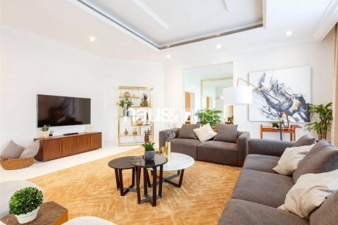 Vila v Palm Jumeirah, Dubai, SAE 6 ložnice, 1301 m² Č.: 626721 - fotografie 10