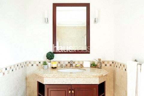 Vila v Palm Jumeirah, Dubai, SAE 6 ložnice, 1301 m² Č.: 626721 - fotografie 15