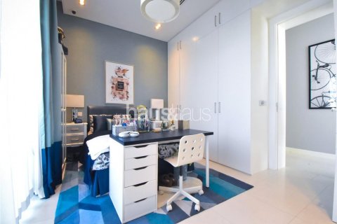 Vila di Al Barari, Dubai, UAE 4 bilik tidur, 693 meter persegi № 626703 - foto 14