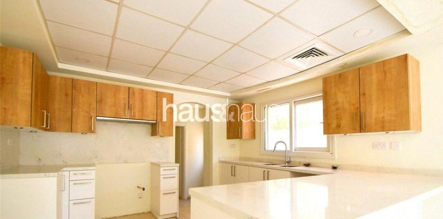 Vila v Meadows, Dubai, SAE 5 ložnice, 418 m² Č.: 626700
