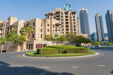 Apartment in Old Town, Dubai, UAE 1 bedroom, 90 sq.m. № 592405 - photo 7