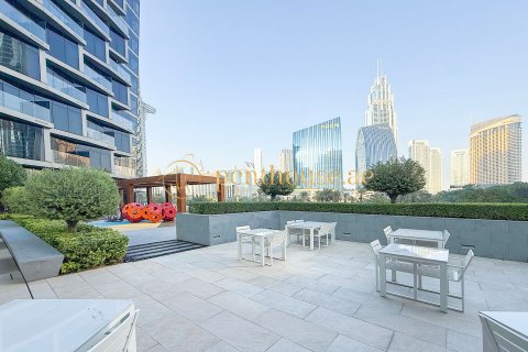 Apartment in Downtown Dubai (Downtown Burj Dubai), Dubai, UAE 2 bedrooms, 117 sq.m. № 592498 - photo 11