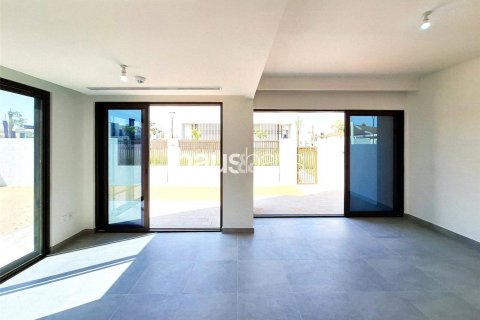Řadový dům v Dubai Land, Dubai, SAE 4 ložnice, 216 m² Č.: 626017 - fotografie 2