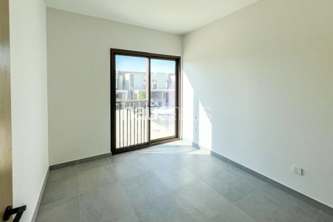 Řadový dům v Dubai Land, Dubai, SAE 4 ložnice, 216 m² Č.: 626017 - fotografie 13