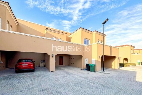 Dubai Land、Dubai、UAE にあるタウンハウス販売中 4ベッドルーム、215 m2、No626018 - 写真 2
