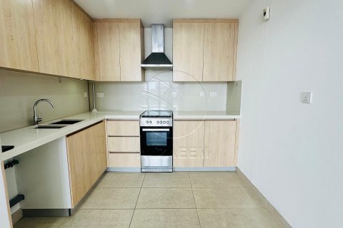 Apartmen di Al Raha Beach, Abu Dhabi, UAE 3 bilik tidur, 314 meter persegi № 615766 - foto 13