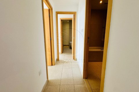 Apartmen di Al Raha Beach, Abu Dhabi, UAE 3 bilik tidur, 314 meter persegi № 615766 - foto 10
