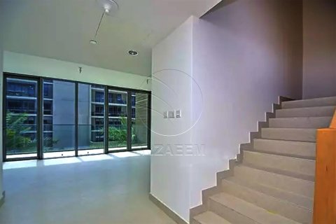 Duplex in vendita a Al Raha Beach, Abu Dhabi, EAU 2 camere da letto, 158 mq. № 615763 - foto 3