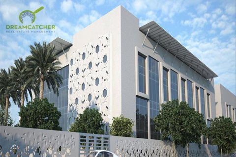 Townhouse in Sharjah, UAE 5 bedrooms, 354.7 sq.m. № 588491 - photo 16