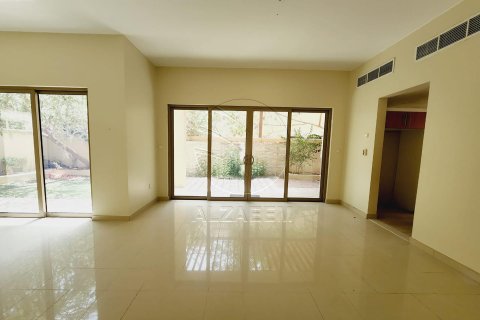 Vila v Al Raha Gardens, Abu Dhabi, SAE 3 ložnice, 253 m² Č.: 615459 - fotografie 6