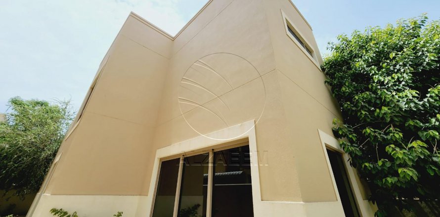 Vila v Al Raha Gardens, Abu Dhabi, SAE 3 ložnice, 253 m² Č.: 615459