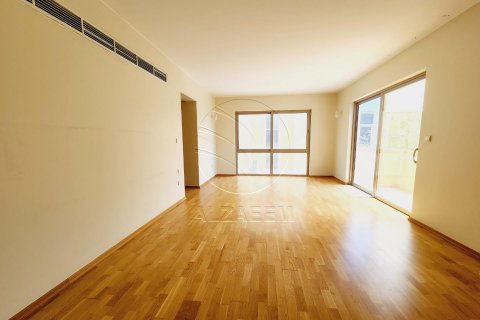 Vila v Al Raha Gardens, Abu Dhabi, SAE 3 ložnice, 253 m² Č.: 615459 - fotografie 11