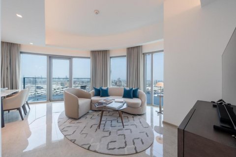Снять в аренду квартиру в Dubai Creek Harbour (The Lagoons), Дубай, ОАЭ 2 спальни, 102м2, № 616520 - фото 2