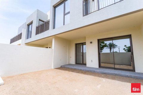 Řadový dům v Dubai, SAE 3 ložnice, 140.6 m² Č.: 632778 - fotografie 1
