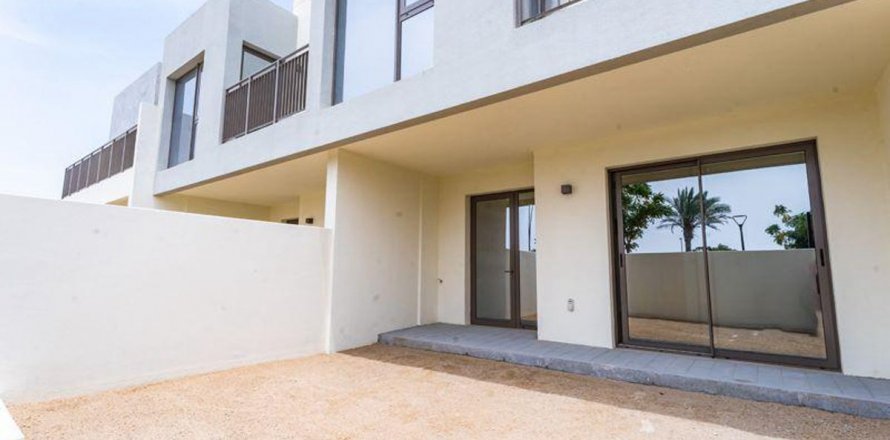 Řadový dům v Dubai, SAE 3 ložnice, 140.6 m² Č.: 632778