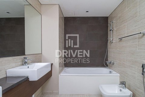 Apartment in Umm Al Sheif, Dubai, UAE 2 bedrooms, 120 sq.m. № 603730 - photo 10