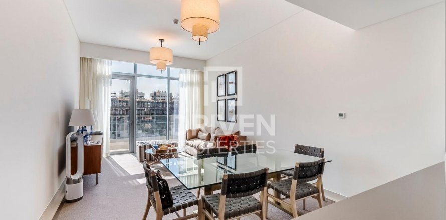 Apartment in Al Wasl, Dubai, UAE 2 bedrooms, 135 sq.m. № 603731