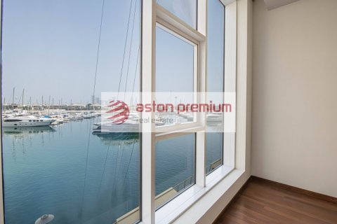 Palm Jumeirah, Dubai, संयुक्त अरब अमीरात में अपार्टमेंट, 2 बेडरूम, 155.8 वर्ग मीटर, संख्या 628687 - फ़ोटो 33