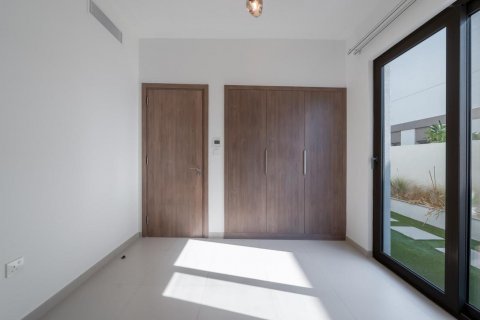 Вилла Tilal Al Ghaf, Дубай, БАӘ-да 4 жатын бөлмелер, 241 м² № 619788 - фото 15