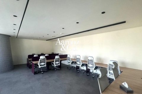 Biuro do wynajęcia w Business Bay, Dubai, ZEA 92 mkw., nr 711051 - zdjęcie 2