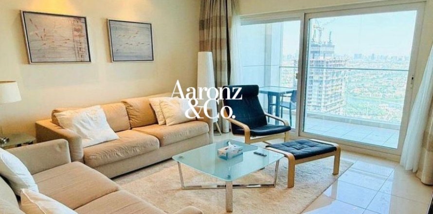 Квартира в Джумейра Лейк Тауэрс, Дубай, ОАЭ 2 спальни, 120м2 № 711049