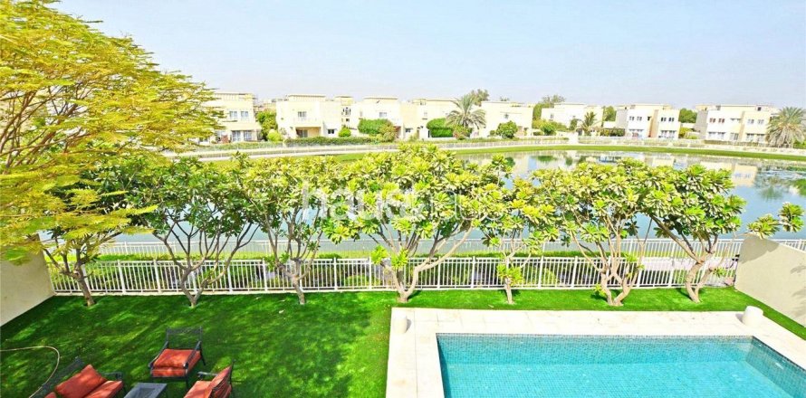 Villa itt: Meadows, Dubai, EAE, 4 hálószoba, 332 m², azonosító: 626962