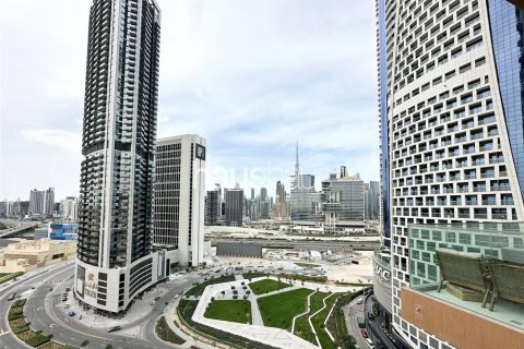 Üürile anda dupleks asukohaga Business Bay, Dubai, AÜE: 1 magamistoaga, 109 m² Nr 627044 - pilt 1