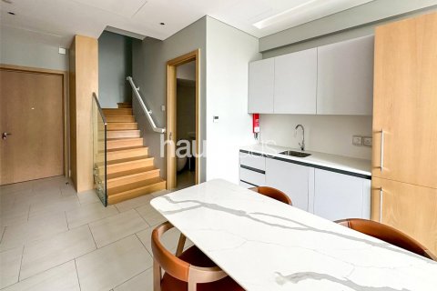 Üürile anda dupleks asukohaga Business Bay, Dubai, AÜE: 1 magamistoaga, 102 m² Nr 627045 - pilt 5