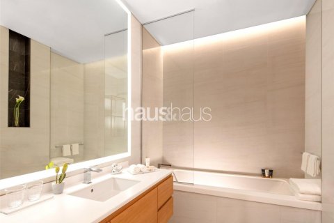 Dupleks di Business Bay, Dubai, UAE 2 bilik tidur, 178 meter persegi № 627042 - foto 6